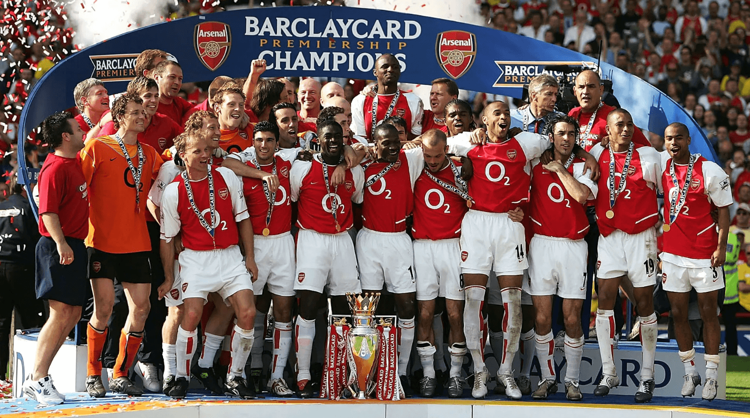 Đội hình bất bại "The Invincibles" mùa giải 2003/04 – đỉnh cao chói lọi nhất lịch sử Arsenal.
